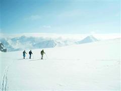 AdlerPass004k.JPG (68616 Byte)